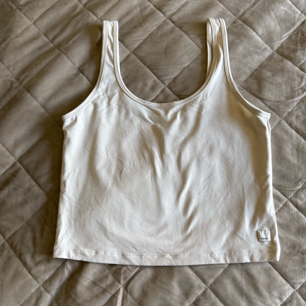 LAST CHANCE Vuori Halo Essential Tank Milkweed Heather Cream Size XL